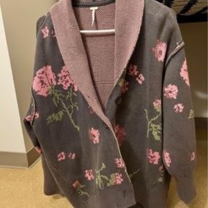 Chamomile Pattern Cardi